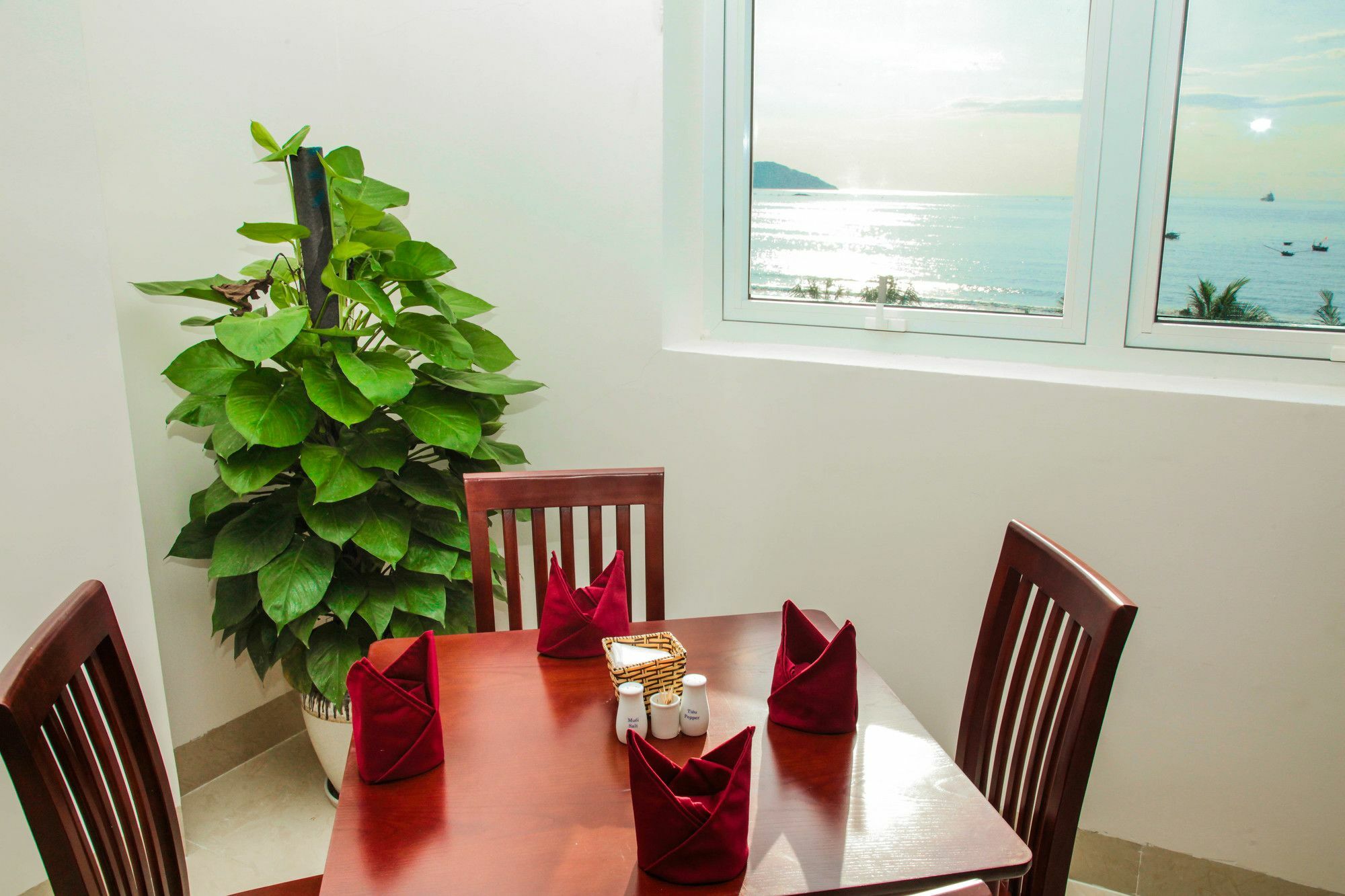 De Lamour Hotel Da Nang Dış mekan fotoğraf